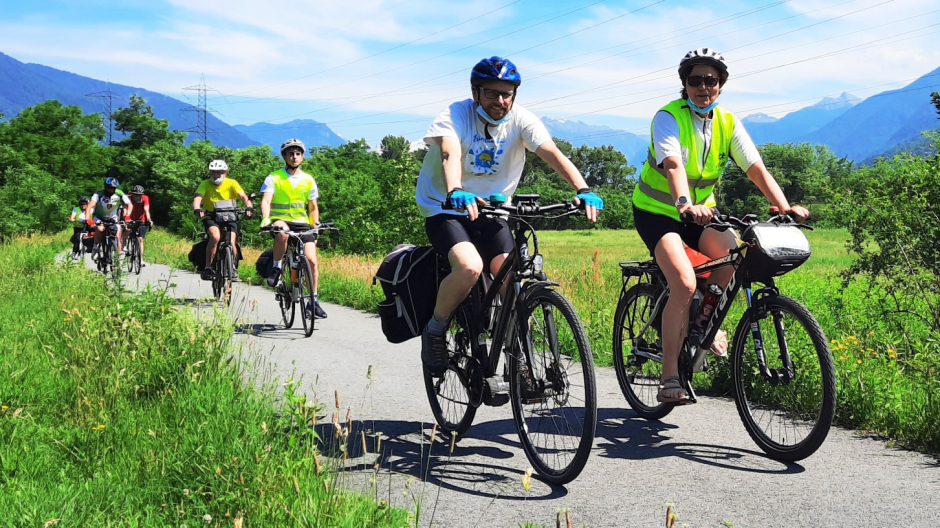 Bicincittà “testa” la nuova ciclopedonale con il Giro di Oira