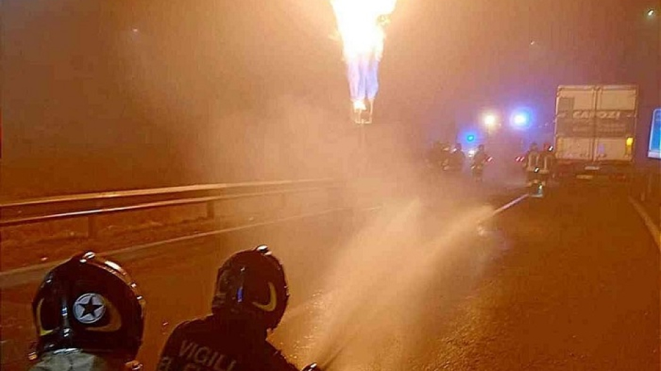 A Vercelli donna morta nell'incendio