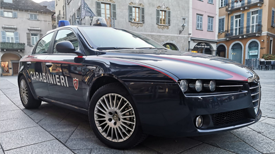 Spaccio di cocaina: denunciato 39enne dopo appostamenti dei Carabinieri