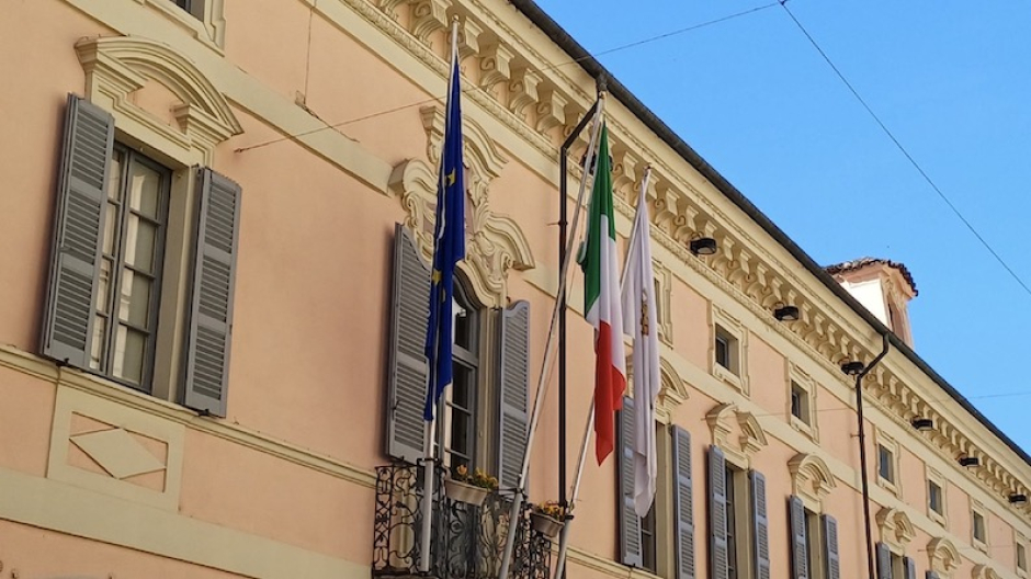 Borgomanero, il 27 aprile nuova seduta del consiglio comunale