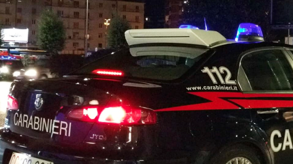 Cocaina a domicilio: i Carabinieri arrestano il 'rider' della droga