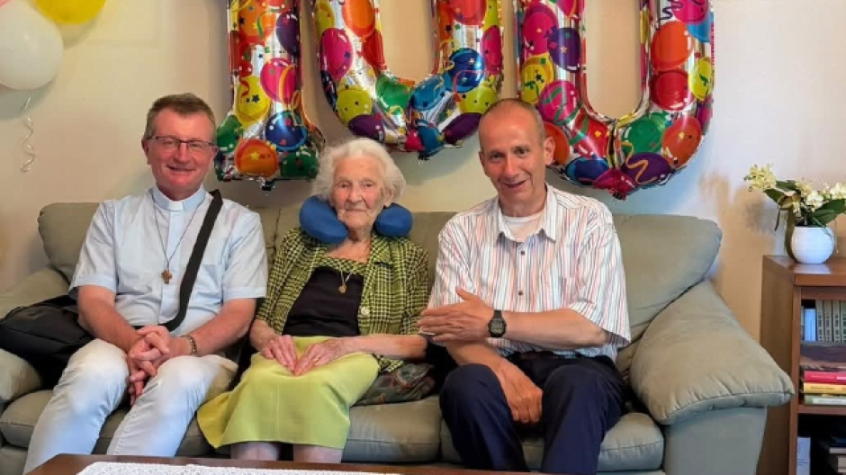 Stresa festeggia i 100 anni della signora Anna Maria