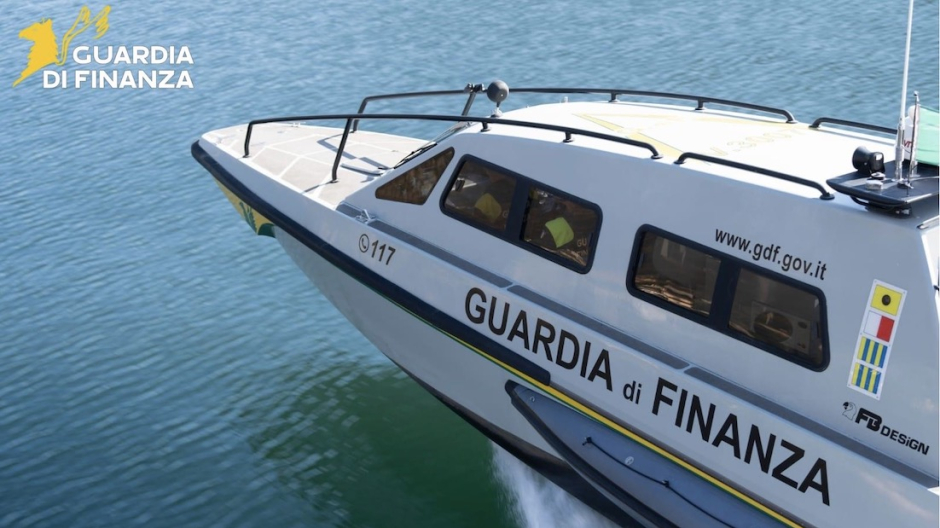 Controlli navali della Gdf: 21 verbali e 20.000 euro di sanzioni in un weekend