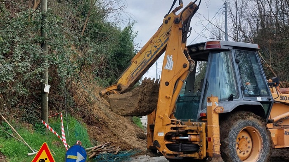 Chiude per lavori la galleria della Volpe a Cossato
