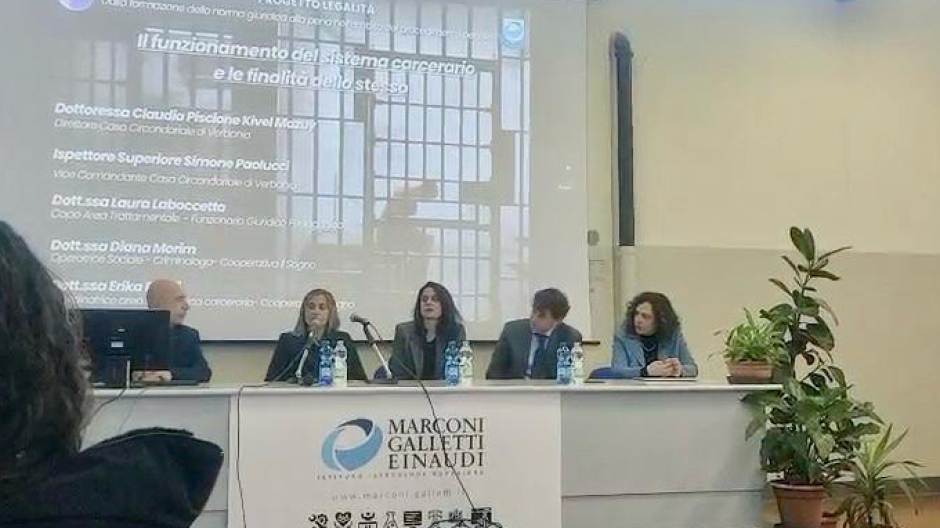 Domodossola: il carcere raccontato agli studenti da chi lo vive ogni giorno