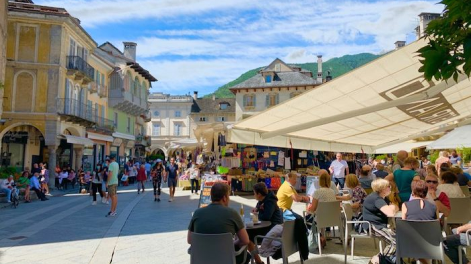 Mercato di Domodossola, un presidio sanitario nelle giornate più affollate