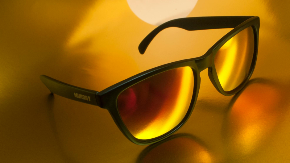 Gli occhiali smart che vedono tutto: rivoluzione tech o attentato alla privacy?